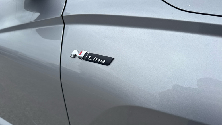 Hyundai TUCSON 1.6 TGDi Hybrid 230 N Line S 5dr 2WD Auto Hybrid Estate